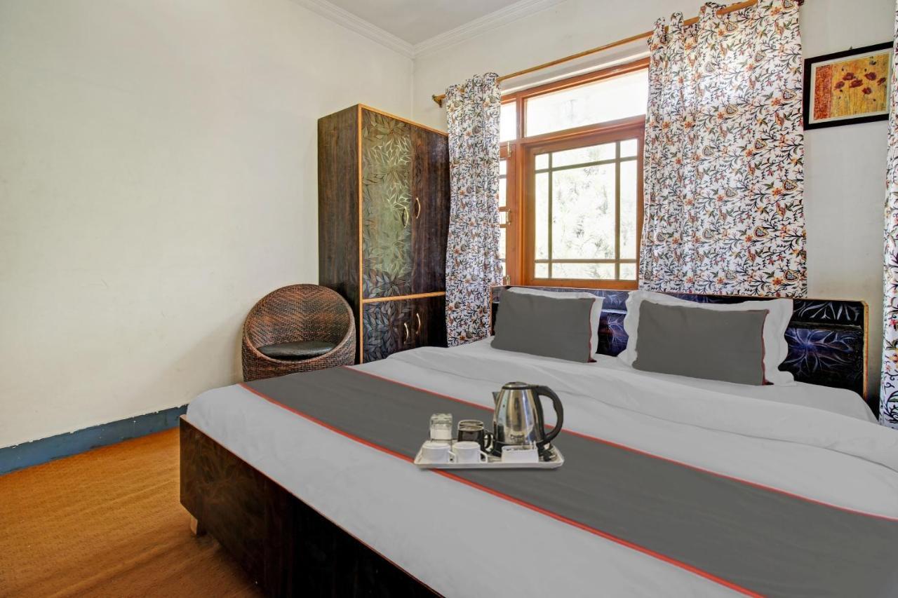 Super Oyo Capital O 91600 The Village Classic Hotel And Restaurant Срінагар Екстер'єр фото